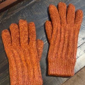 NEW | Universal Threads Rust Orange 100%Acrylic Hand Gloves Fur Lined